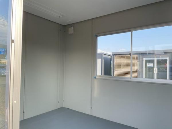 福岡県朝倉店/展示場の中古ユニットハウス・プレハブ・コンテナハウスルーバー付き