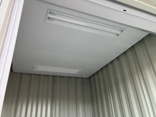 千葉県市原店/展示場の中古ユニットハウス・プレハブ・コンテナハウスCT-32JG(2.16坪)の各設備の照明器具