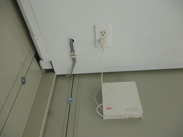 東京都日野店/展示場の中古ユニットハウス・プレハブ・コンテナハウスCT-41J(2.83坪)の各設備の換気扇