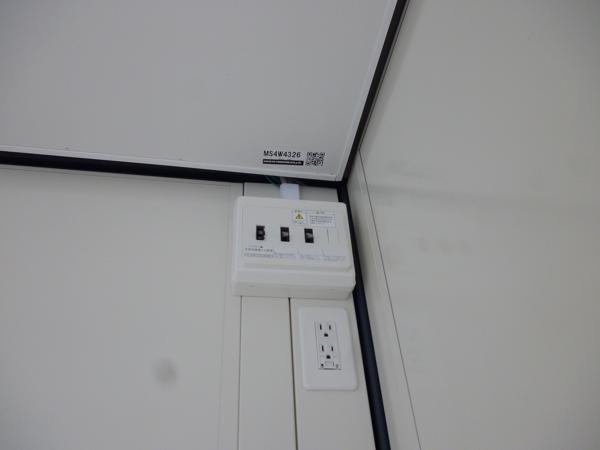 東京都日野店/展示場の新棟ユニットハウス・プレハブ・コンテナハウス47MSL(3.02坪)の各設備の分電盤