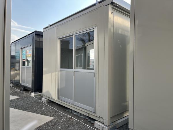 和歌山県和歌山店/展示場の中古ユニットハウス・プレハブ・コンテナハウスCT-32J(2.16坪)の本体の外観