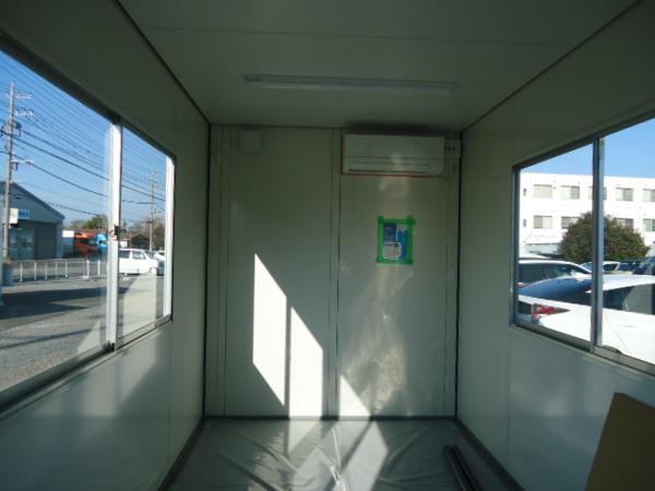 茨城県岩井店/展示場の新棟ユニットハウス・プレハブ・コンテナハウス47MSL(3.02坪)の本体の内観