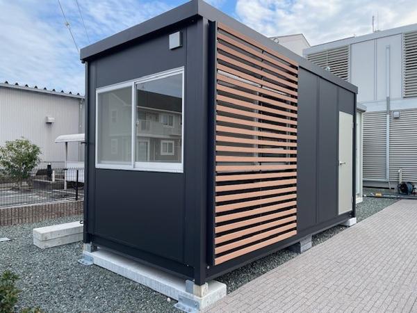 静岡県浜松南総合展示場の新棟ユニットハウス・プレハブ・コンテナハウス47MSL(3.02坪)の本体の外観