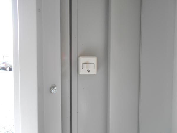 福島県福島店/展示場の中古ユニットハウス・プレハブ・コンテナハウスCT-41JG(2.83坪)の各設備のスイッチ