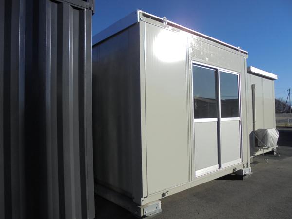 山形県天童店/展示場の中古ユニットハウス・プレハブ・コンテナハウスCT-32J(2.16坪)の本体の外観