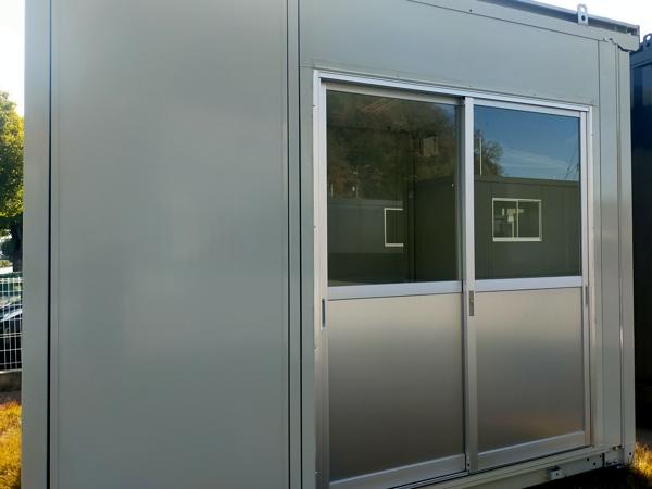 岡山県笠岡店/展示場の中古ユニットハウス・プレハブ・コンテナハウスCT-32J(2.16坪)の本体の外観
