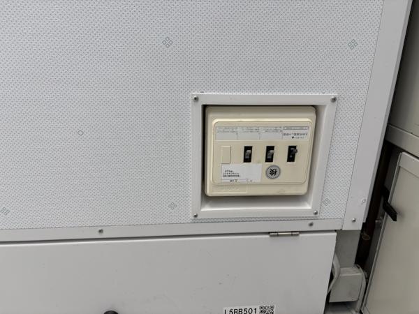 福岡県福岡東店/展示場の中古ユニットハウス・プレハブ・コンテナハウスCT-54J(7.86坪)の各設備の分電盤