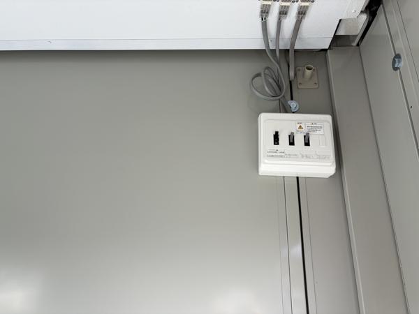 山梨県山梨出張所/総合展示場の中古ユニットハウス・プレハブ・コンテナハウスCT-41J(2.83坪)の各設備の分電盤