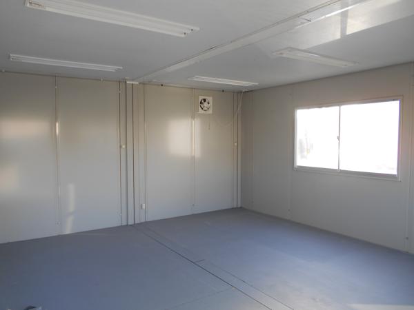 福島県福島店/展示場の中古ユニットハウス・プレハブ・コンテナハウスCT-54J(7.79坪)の本体の内観
