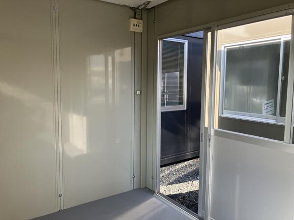 福岡県行橋店/展示場の中古ユニットハウス・プレハブ・コンテナハウスCT-32J(2.16坪)の本体の内観
