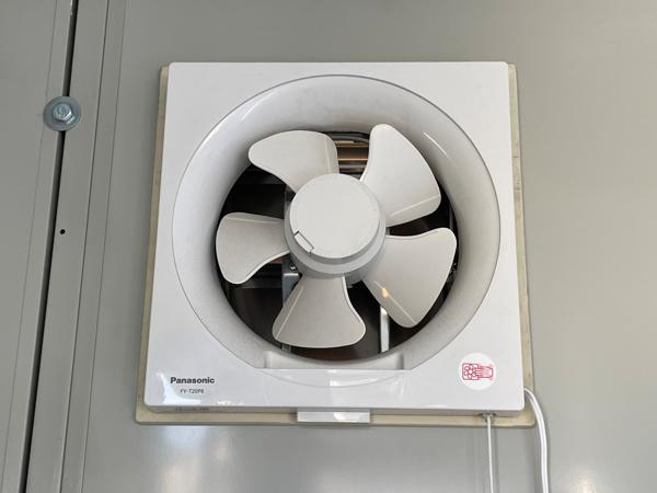 神奈川県厚木店/展示場の中古ユニットハウス・プレハブ・コンテナハウスCT-54J(7.60坪)の各設備の換気扇