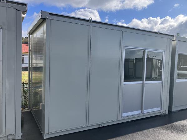 広島県広島八木店/展示場の中古ユニットハウス・プレハブ・コンテナハウスCT-41J(2.83坪)の本体の外観