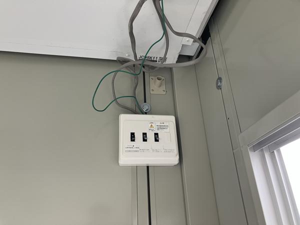 広島県広島八木店/展示場の中古ユニットハウス・プレハブ・コンテナハウスCT-32J(2.16坪)の各設備の分電盤