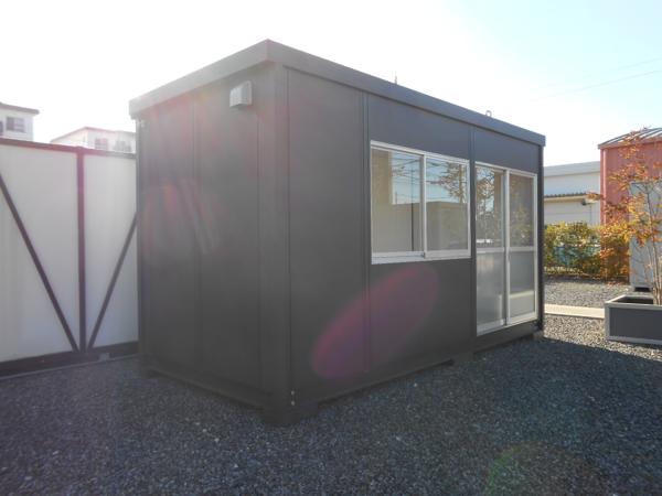 群馬県館林店/展示場の新棟ユニットハウス・プレハブ・コンテナハウス47MSL(3.02坪)の本体の外観