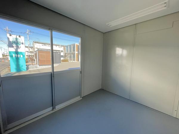 埼玉県草加店/展示場の中古ユニットハウス・プレハブ・コンテナハウスCT-32J(2.16坪)の本体の内観