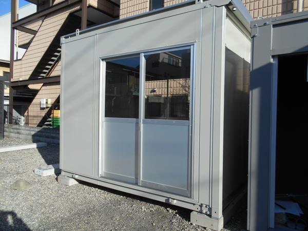 埼玉県朝霞店/展示場の中古ユニットハウス・プレハブ・コンテナハウスCT-32J(2.16坪)の本体の外観