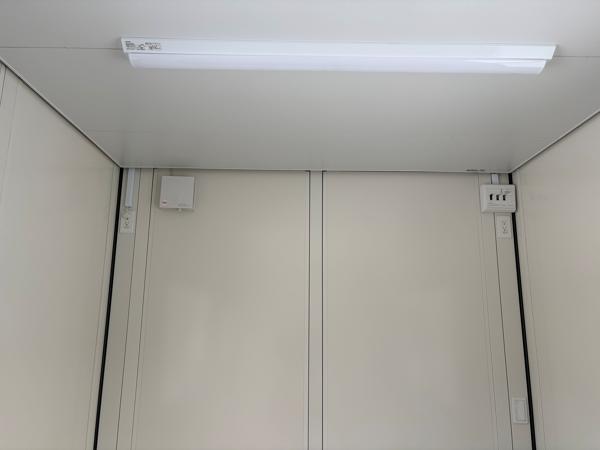 北海道帯広店/展示場の新棟ユニットハウス・プレハブ・コンテナハウス47MSL(3.02坪)の各設備の分電盤