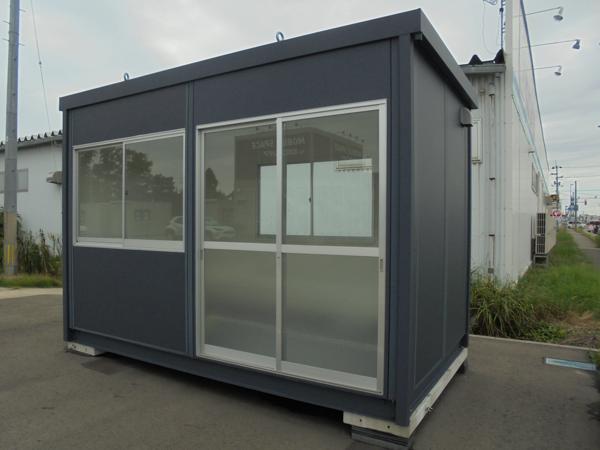 秋田県秋田店/展示場の新棟ユニットハウス・プレハブ・コンテナハウス38MSL(2.43坪)の本体の外観