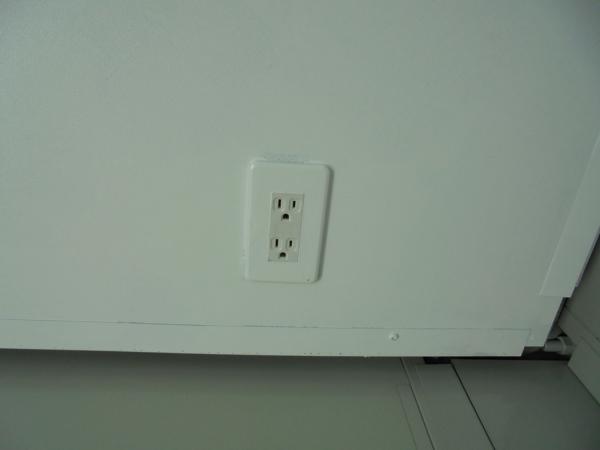 山口県周南店/展示場の中古ユニットハウス・プレハブ・コンテナハウスCT-41J(2.83坪)の各設備のコンセント