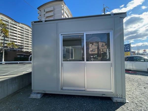 兵庫県伊丹店/展示場の中古ユニットハウス・プレハブ・コンテナハウスCT-32J(2.16坪)の本体の外観