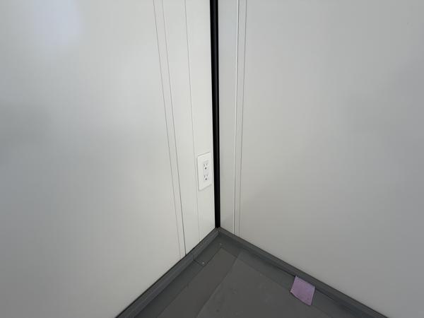 静岡県富士店/展示場の新棟ユニットハウス・プレハブ・コンテナハウス47MSL(3.02坪)の各設備のコンセント