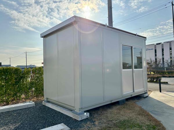 岡山県倉敷店/展示場の中古ユニットハウス・プレハブ・コンテナハウスCT-41J(2.83坪)の本体の外観