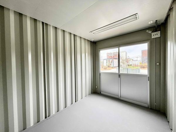 岡山県倉敷店/展示場の中古ユニットハウス・プレハブ・コンテナハウス波板付き