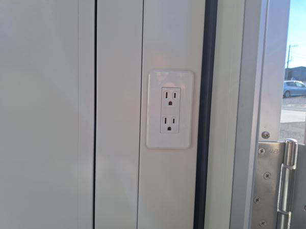 愛知県大府店/展示場の新棟ユニットハウス・プレハブ・コンテナハウス47MSL(3.02坪)の各設備のコンセント