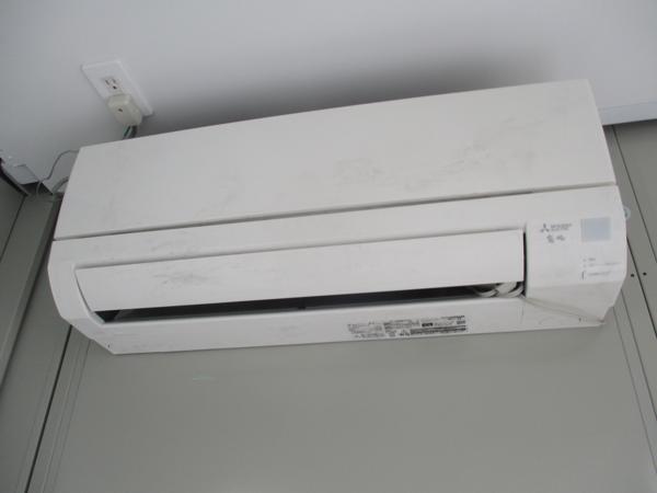 茨城県下妻店/展示場の中古ユニットハウス・プレハブ・コンテナハウスCT-41J(2.83坪)の各設備のエアコン