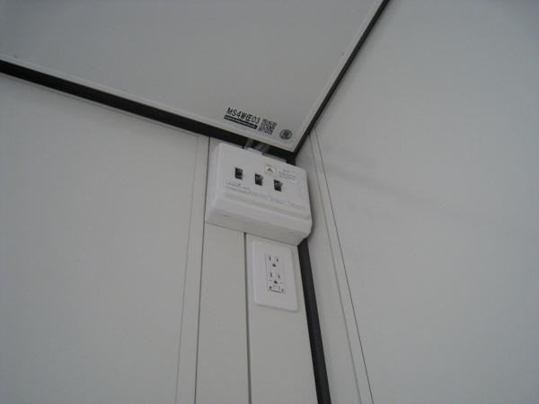 広島県東広島店/展示場の新棟ユニットハウス・プレハブ・コンテナハウス47MSL(3.02坪)の各設備の分電盤