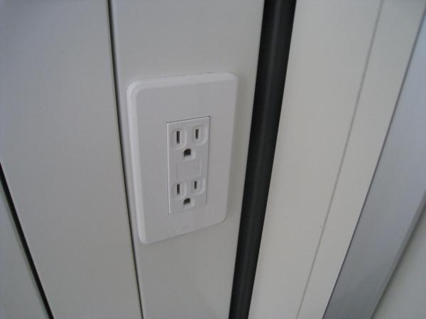 広島県東広島店/展示場の新棟ユニットハウス・プレハブ・コンテナハウス47MSL(3.02坪)の各設備のコンセント