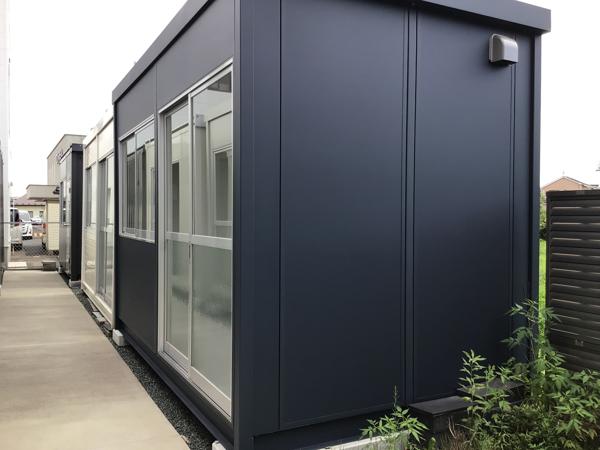 岩手県盛岡営業所/総合展示場の新棟ユニットハウス・プレハブ・コンテナハウス38MSL(2.43坪)の本体の外観