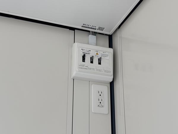 茨城県小美玉店/展示場の新棟ユニットハウス・プレハブ・コンテナハウス38MSL(2.43坪)の各設備の分電盤