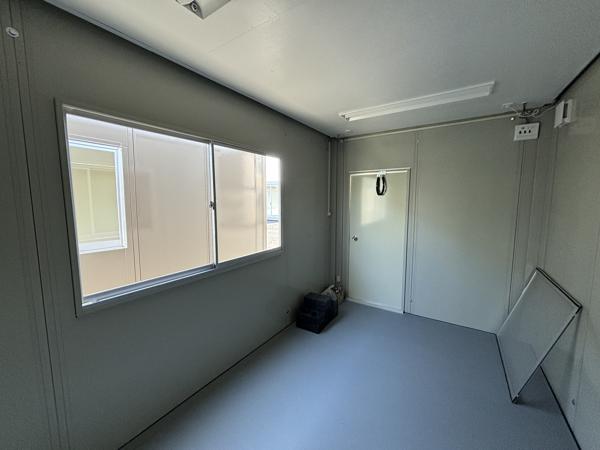 茨城県小美玉店/展示場の中古ユニットハウス・プレハブ・コンテナハウスCT-41J(2.83坪)の本体の内観