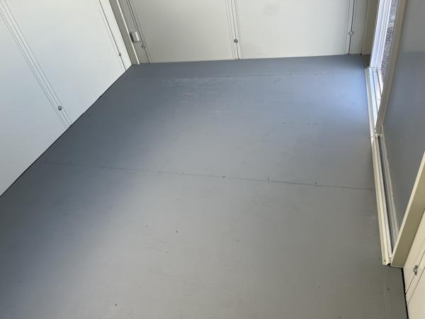 山梨県笛吹一宮店/展示場の中古ユニットハウス・プレハブ・コンテナハウスCT-32J(2.16坪)の本体の内観