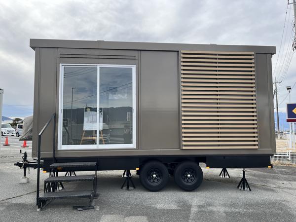 山梨県笛吹一宮店/展示場の中古ユニットハウス・プレハブ・コンテナハウスCT-54J(3.80坪)の本体の外観