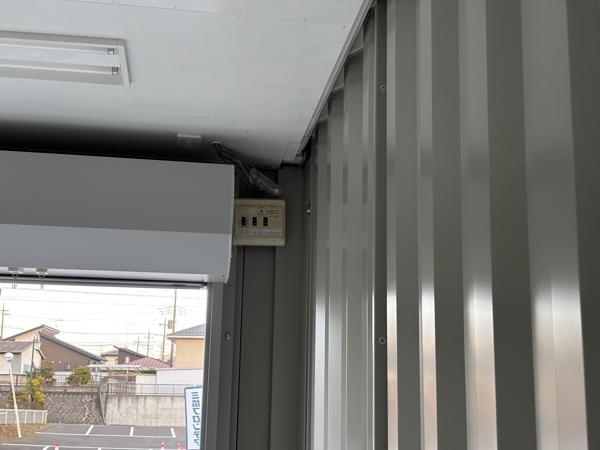 栃木県真岡店/展示場の中古ユニットハウス・プレハブ・コンテナハウスCT-32JG(2.16坪)の各設備の分電盤