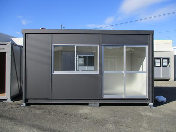 京都府亀岡店/展示場の新棟ユニットハウス・プレハブ・コンテナハウス47MSL(3.02坪)の本体の外観