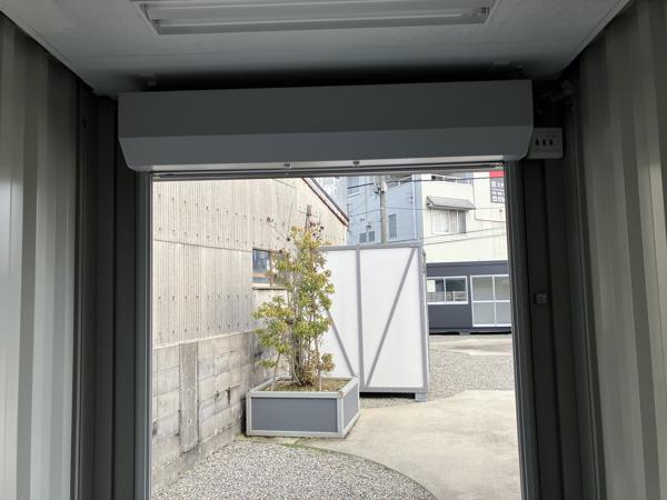 富山県高岡店/展示場の中古ユニットハウス・プレハブ・コンテナハウスCT-32JG(2.16坪)の本体の内観