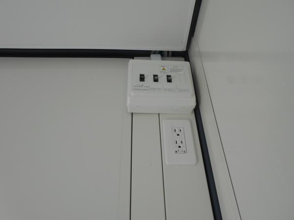 宮城県仙台茂庭店/展示場の新棟ユニットハウス・プレハブ・コンテナハウス47MSL(3.02坪)の各設備の分電盤