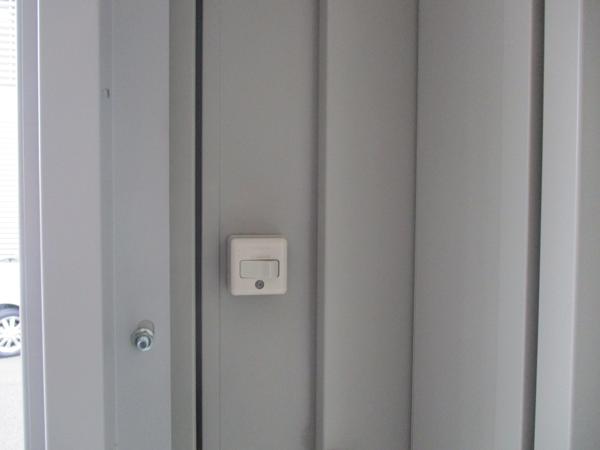 宮城県仙台総合展示場の中古ユニットハウス・プレハブ・コンテナハウスCT-32JG(2.16坪)の各設備のスイッチ
