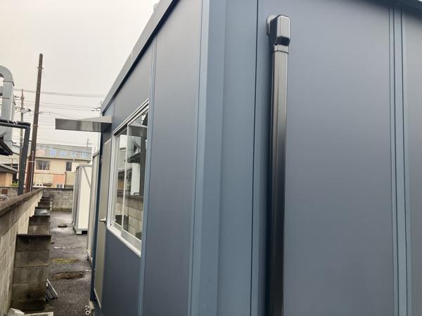 茨城県牛久店/展示場の新棟ユニットハウス・プレハブ・コンテナハウス38MSL STAND SHOP(2.43坪)の本体の外観