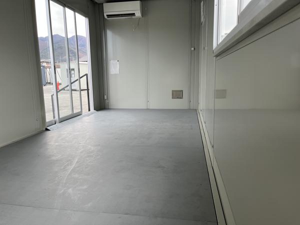 山梨県笛吹一宮店/展示場の中古ユニットハウス・プレハブ・コンテナハウスCT-54J(3.80坪)の本体の内観