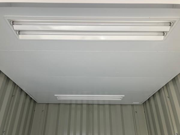 静岡県三島店/展示場の中古ユニットハウス・プレハブ・コンテナハウスCT-32JG(2.16坪)の各設備の照明器具