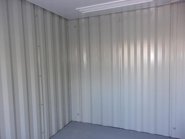 静岡県新富士総合展示場の中古ユニットハウス・プレハブ・コンテナハウスCT-32JG(2.16坪)の本体の内観