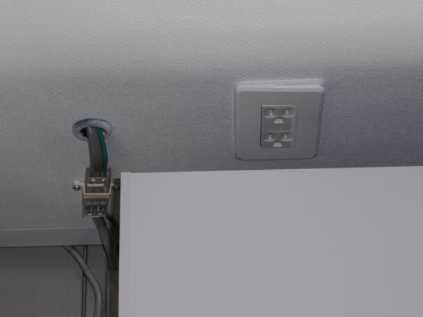 茨城県鹿嶋店/展示場の中古ユニットハウス・プレハブ・コンテナハウスCT-41JG(2.83坪)の各設備のコンセント