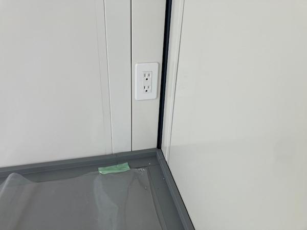 千葉県市原店/展示場の新棟ユニットハウス・プレハブ・コンテナハウス47MSL(302.50坪)の各設備のコンセント