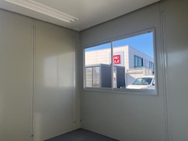 埼玉県本庄店/展示場の中古ユニットハウス・プレハブ・コンテナハウスCT-32J(2.16坪)の本体の内観