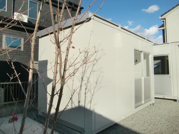 神奈川県平塚店/展示場の中古ユニットハウス・プレハブ・コンテナハウスCT-41J(2.83坪)の本体の外観