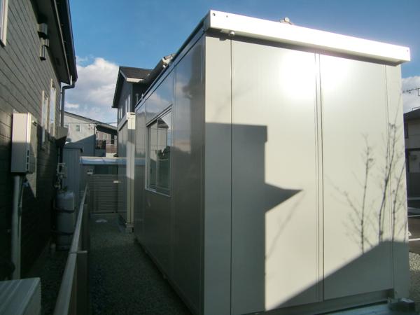 神奈川県平塚店/展示場の中古ユニットハウス・プレハブ・コンテナハウスCT-41J(2.83坪)の本体の外観